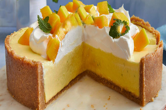 Mango cheesecake with vanilla cream - A recipe by Epicuriantime.com